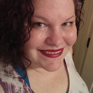 Meet your Posher, Alicia